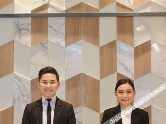 ซัมมิต โฮเต็ล กรีนฮิลล์ Hotel เกซอนซิตี้ ภายนอก รูปภาพ
