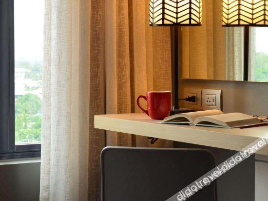 ซัมมิต โฮเต็ล กรีนฮิลล์ Hotel เกซอนซิตี้ ภายนอก รูปภาพ