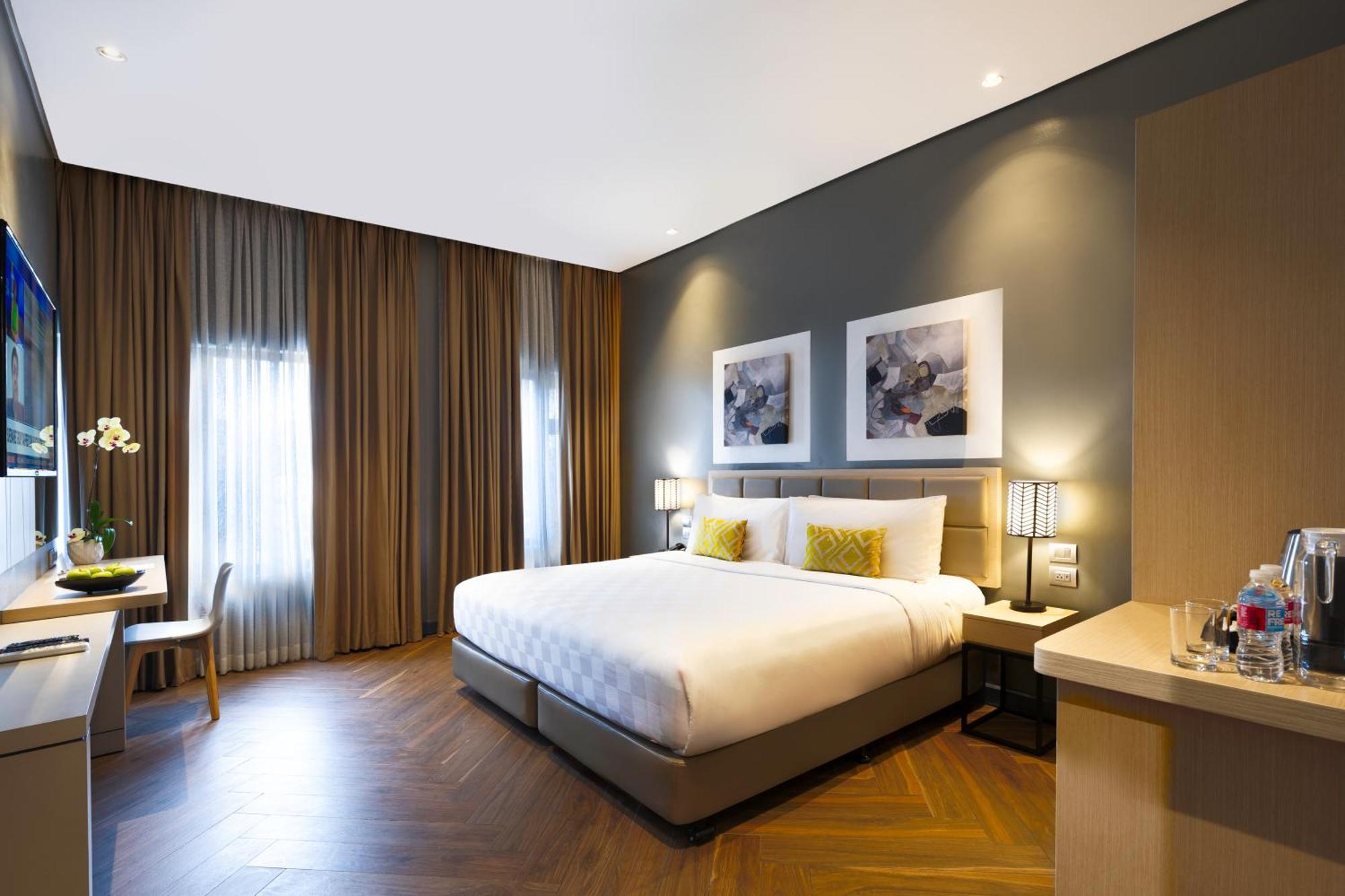 ซัมมิต โฮเต็ล กรีนฮิลล์ Hotel เกซอนซิตี้ ภายนอก รูปภาพ